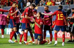 开云体育在线-原标题西班牙队以惊人比分战胜法国队的简单介绍