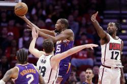 开云体育官网-火箭三连胜，哈登砍44分休城欢呼火箭爆发的简单介绍