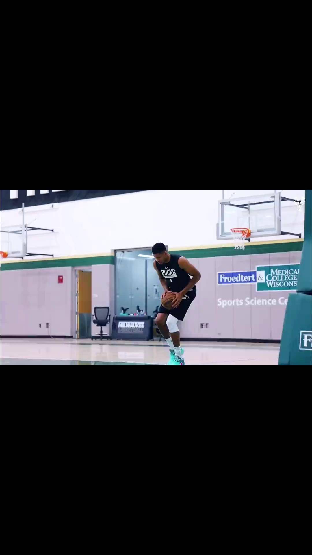 篮网队后卫疑似落选全明星名单，球队备战下一场赛事